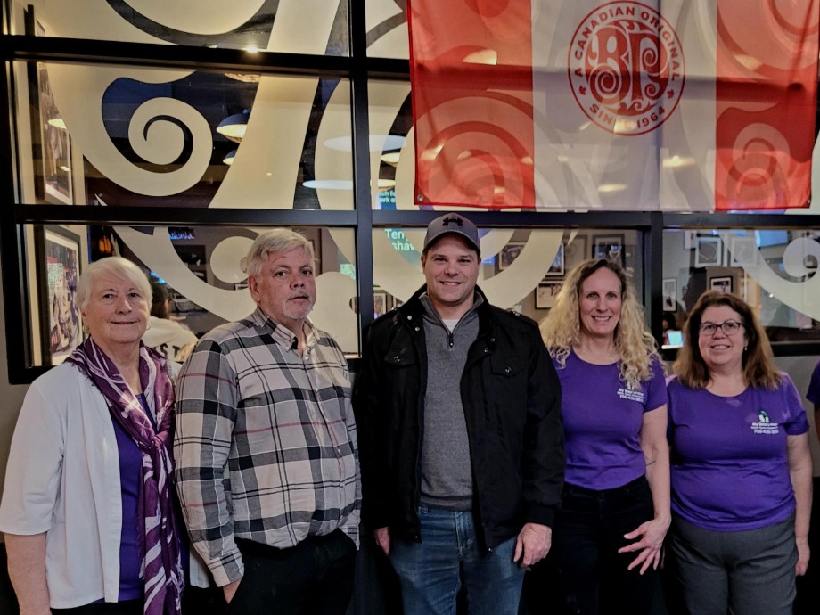 Boston Pizza Servers Night Fundraiser